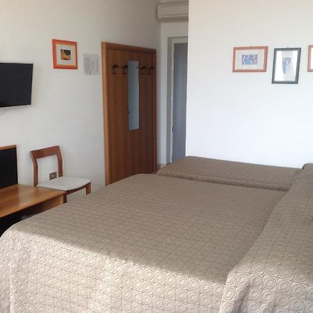Hotel Sara Caorle Eksteriør bilde